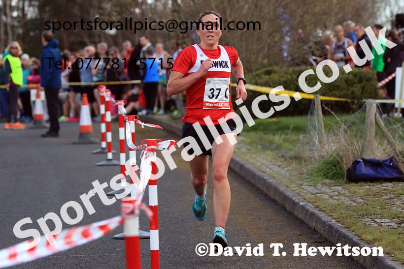 Senior womens 2024 Elswick Harriers Good Friday Relays, Newburn, Newcastle Upon Tyne  Photo: David T. Hewitson/Sports for All Pics